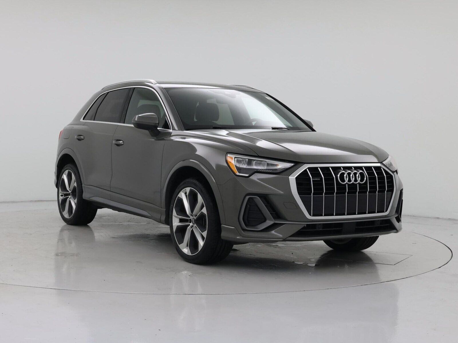 2021 Audi Q3