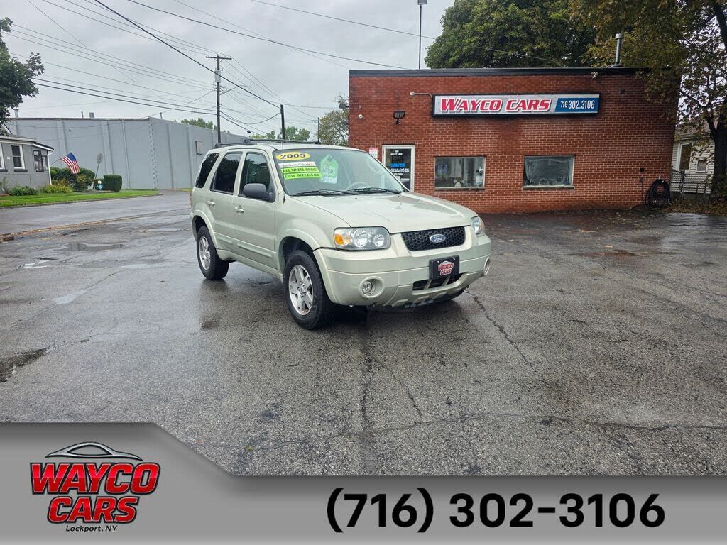 2005 FORD Escape