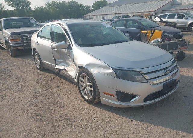 2012 FORD Fusion