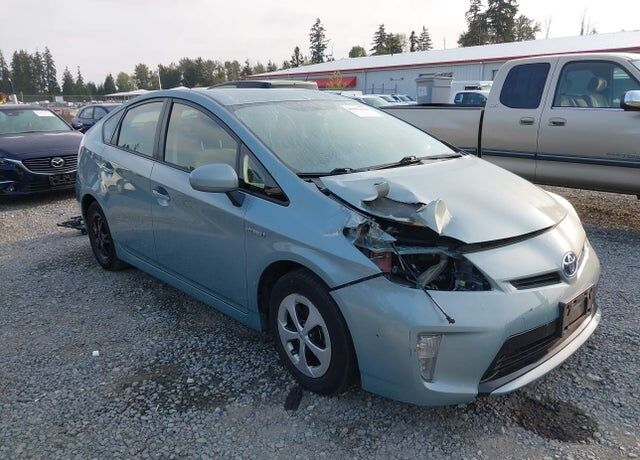 2014 TOYOTA PRIUS