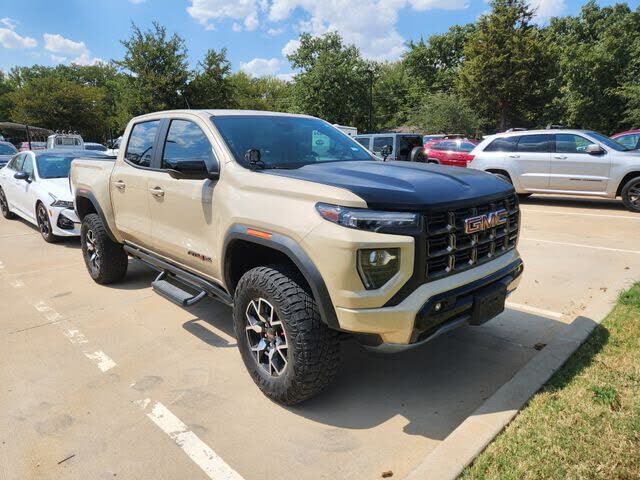 2023 GMC Canyon