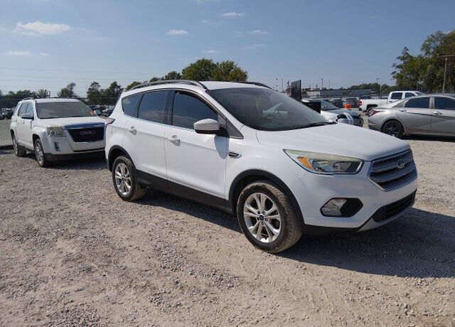 2018 FORD Escape