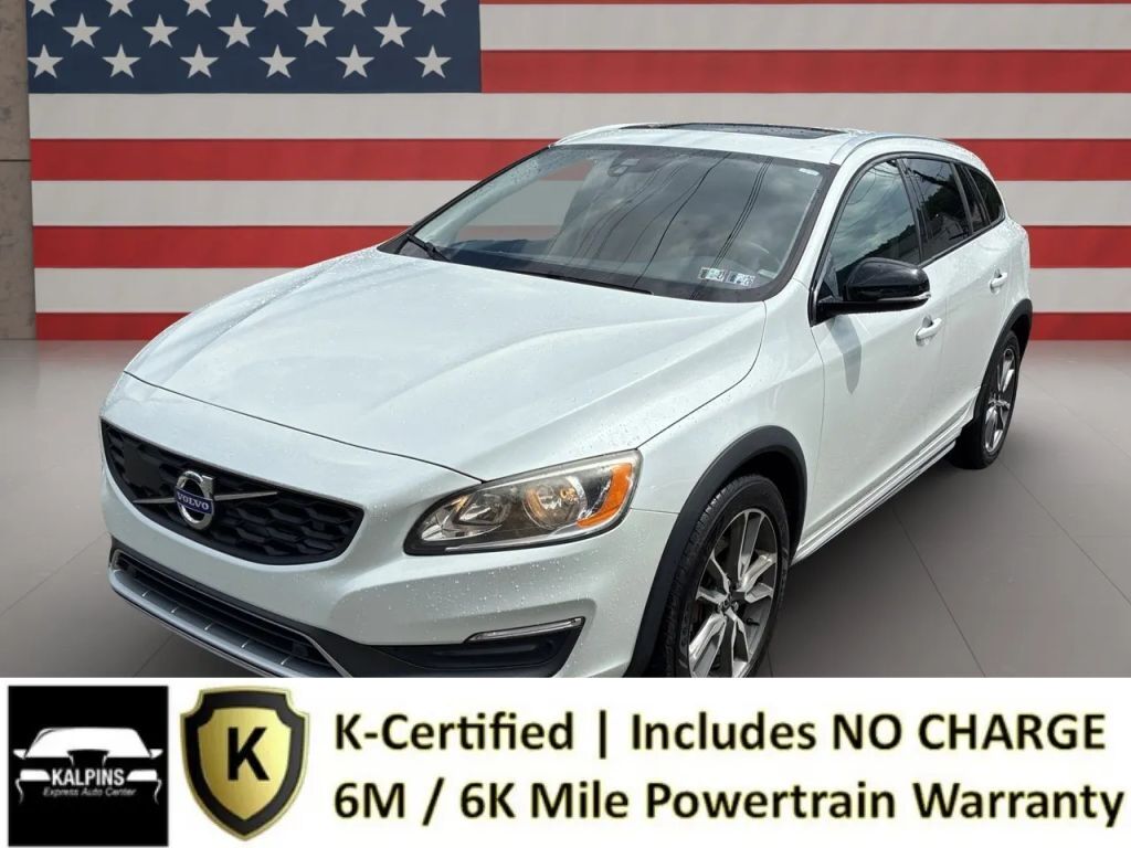 2015 VOLVO V60