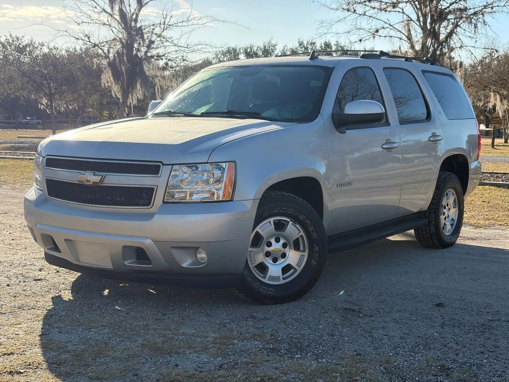2011 CHEVROLET Tahoe