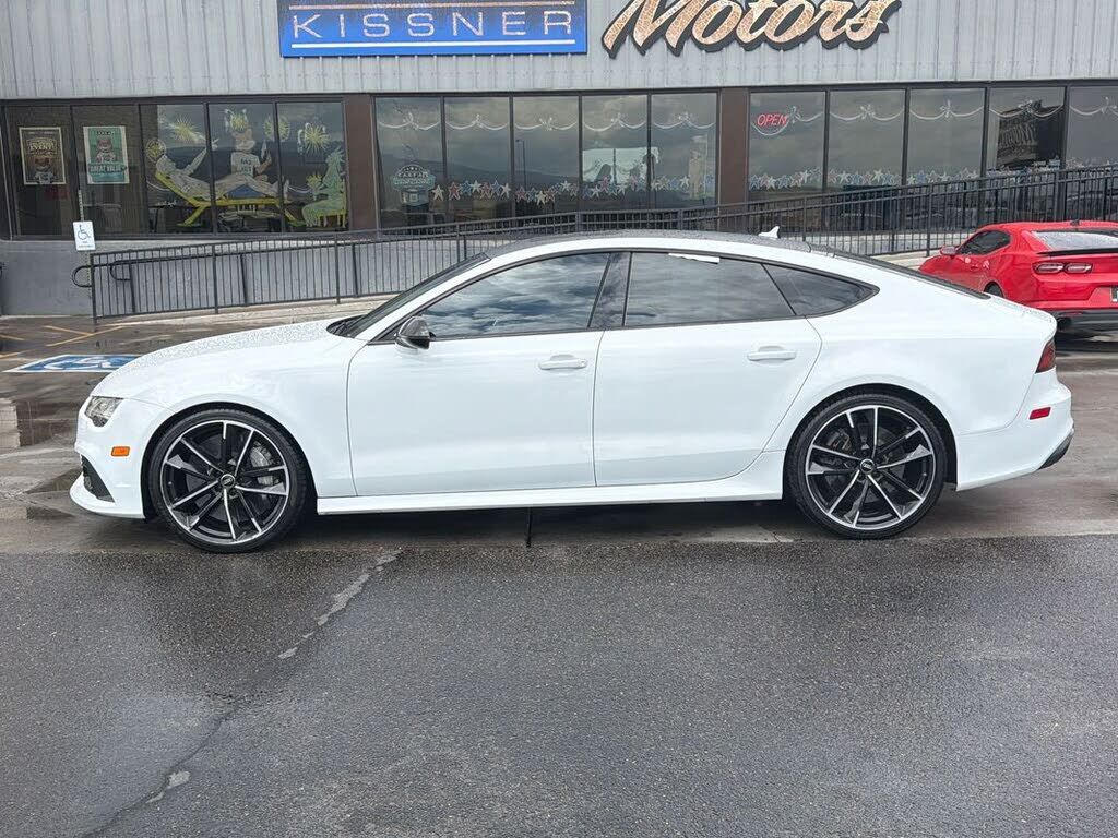 2017 AUDI RS7