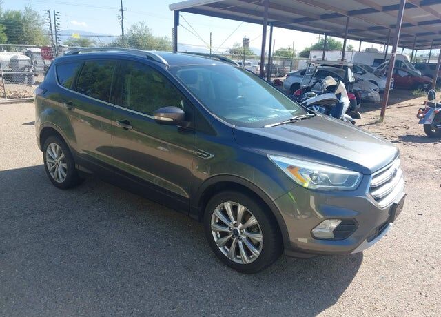 2017 FORD Escape