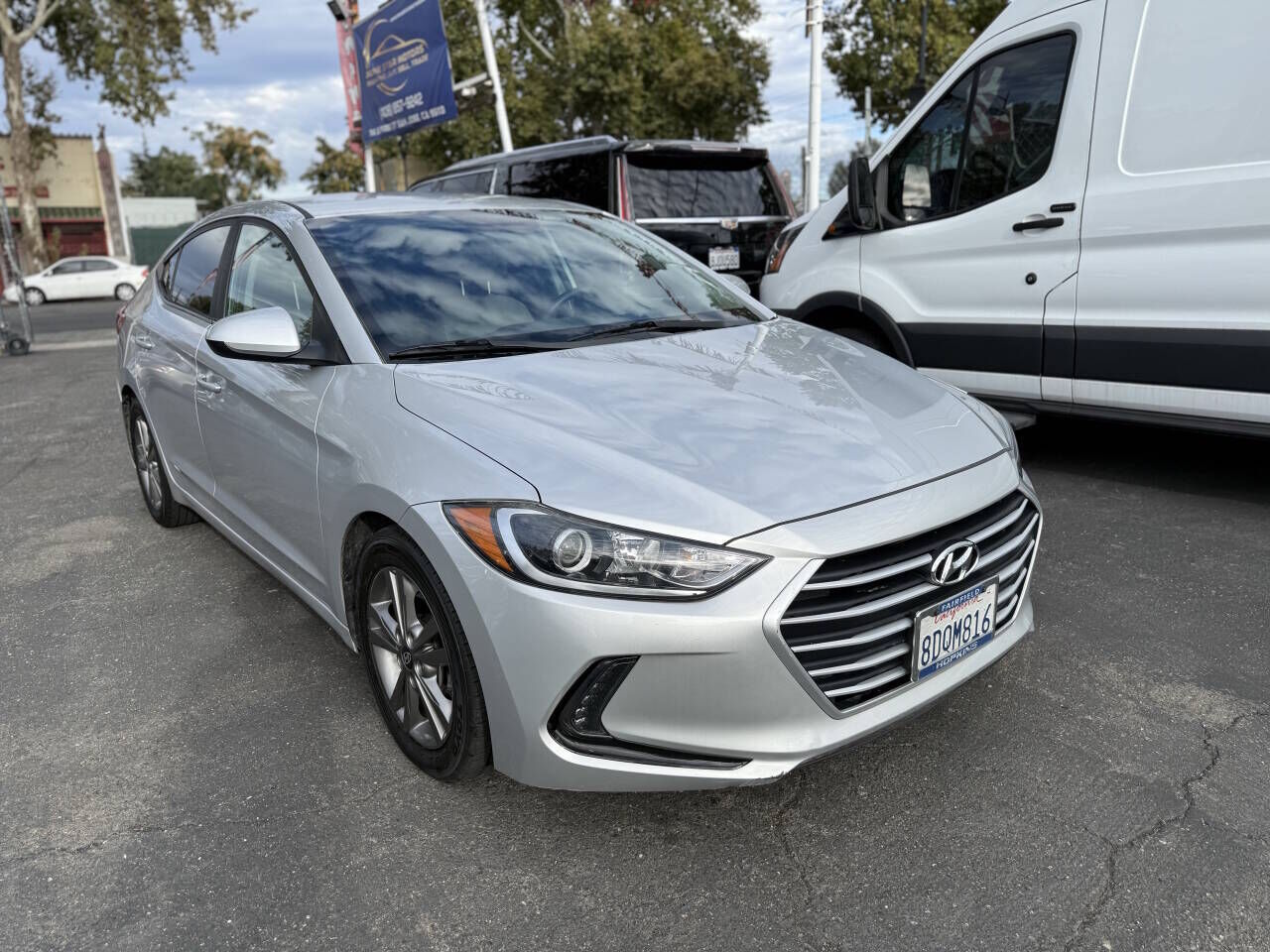 2018 HYUNDAI Elantra