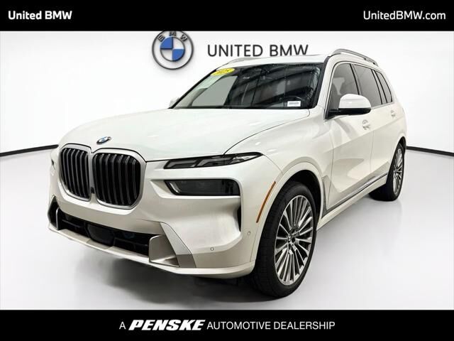 2025 BMW X7