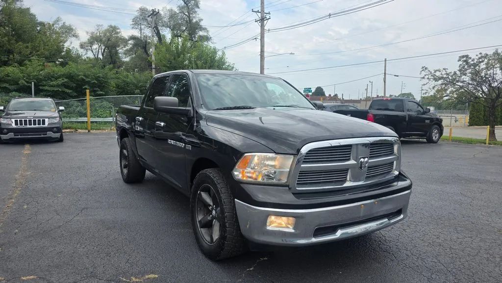 2012 DODGE Ram