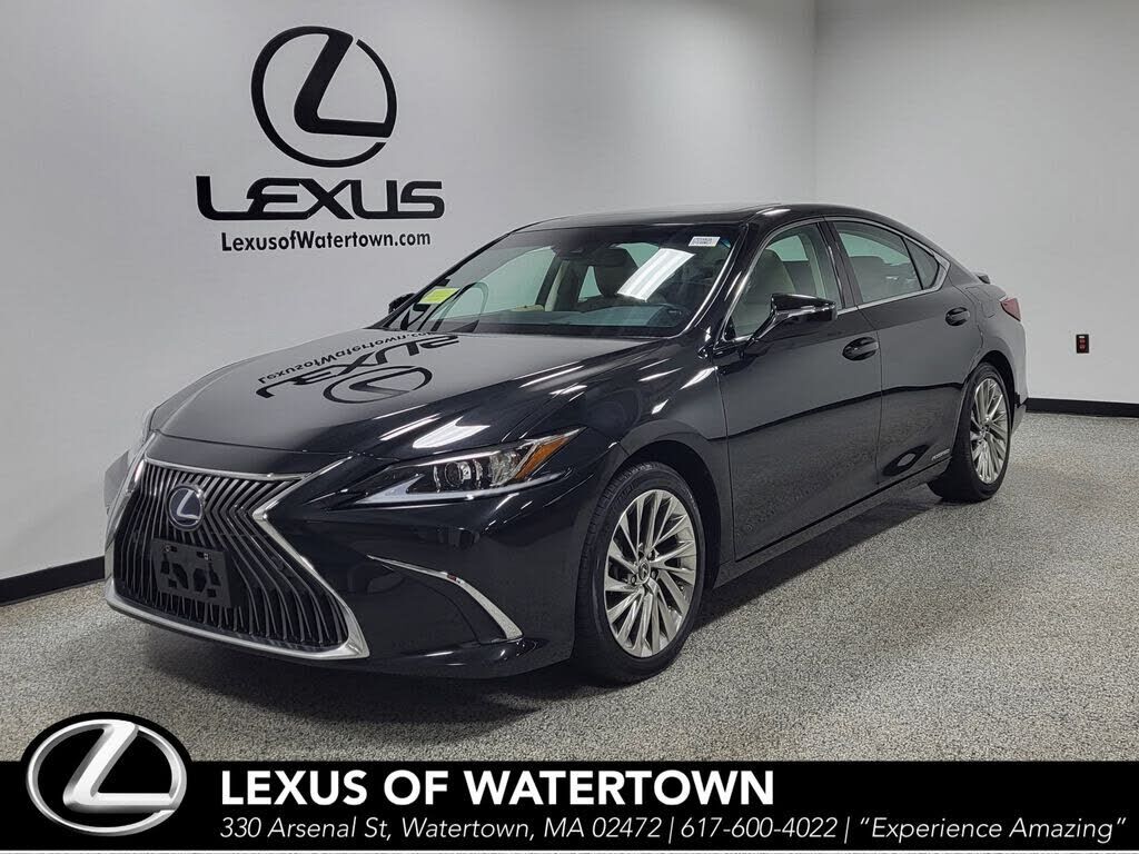 2021 LEXUS ES