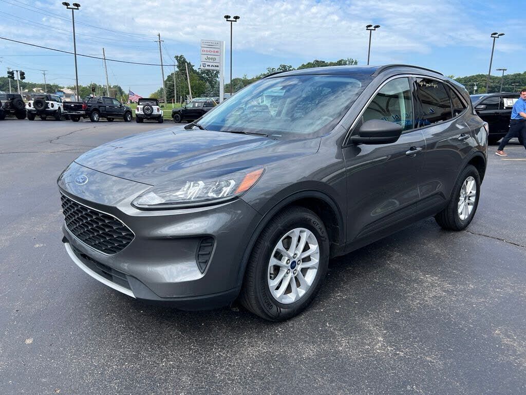 2022 FORD Escape