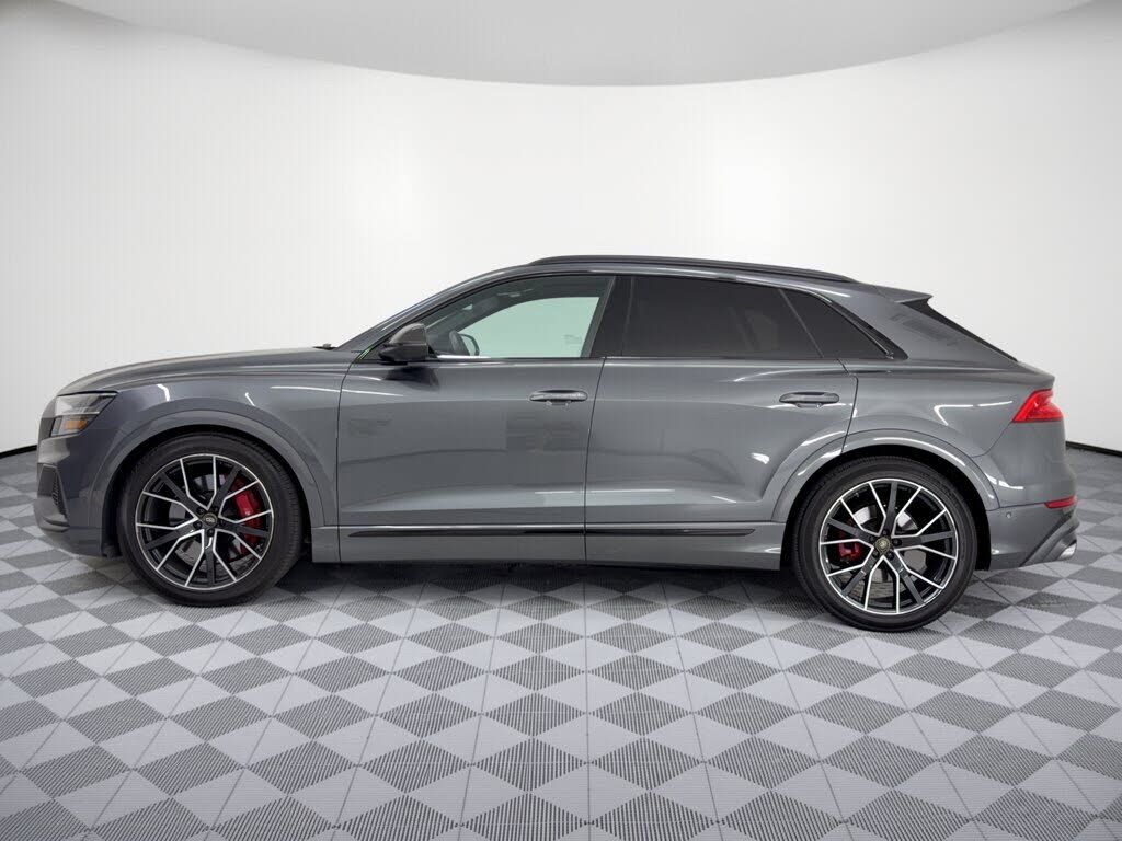 2023 Audi SQ8