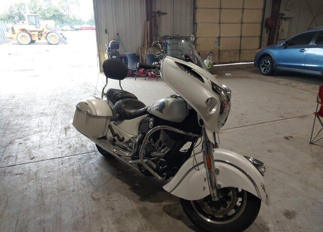 2017 INDIAN MOTORCYCLE Chieftan