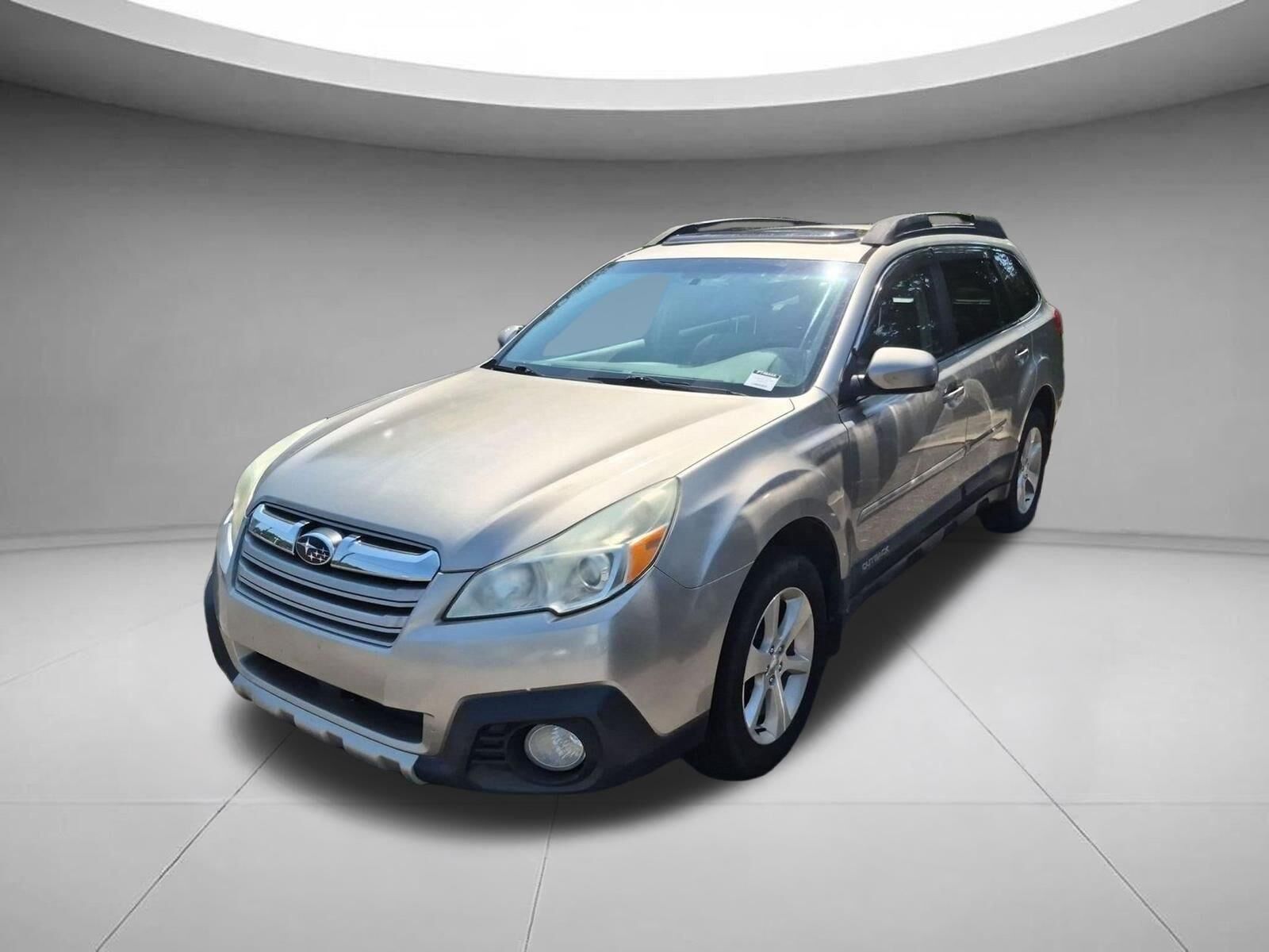2014 SUBARU Outback