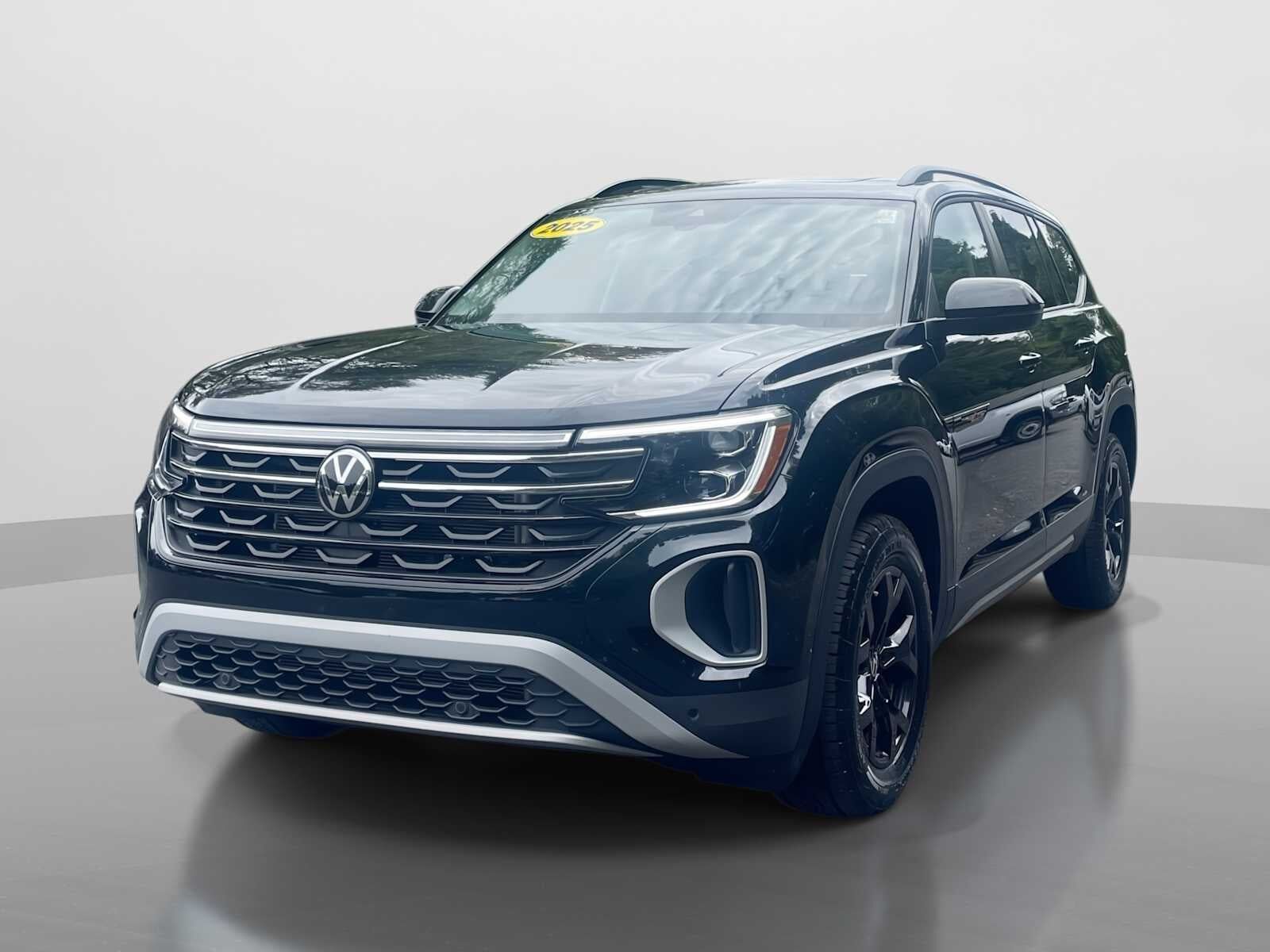 2025 VOLKSWAGEN Atlas
