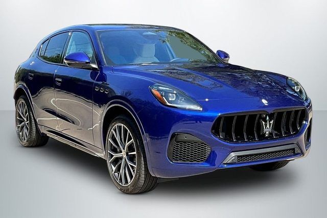 2026 MASERATI Grecale