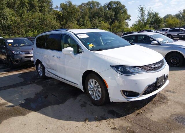 2018 CHRYSLER Pacifica