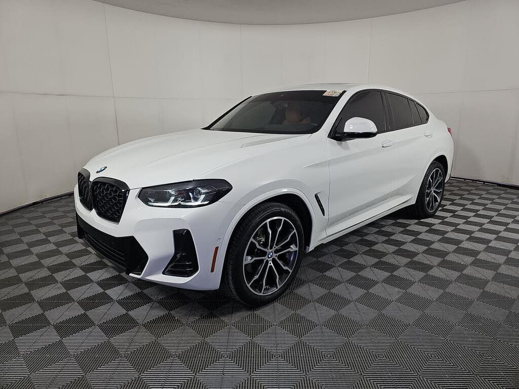 2025 BMW X4
