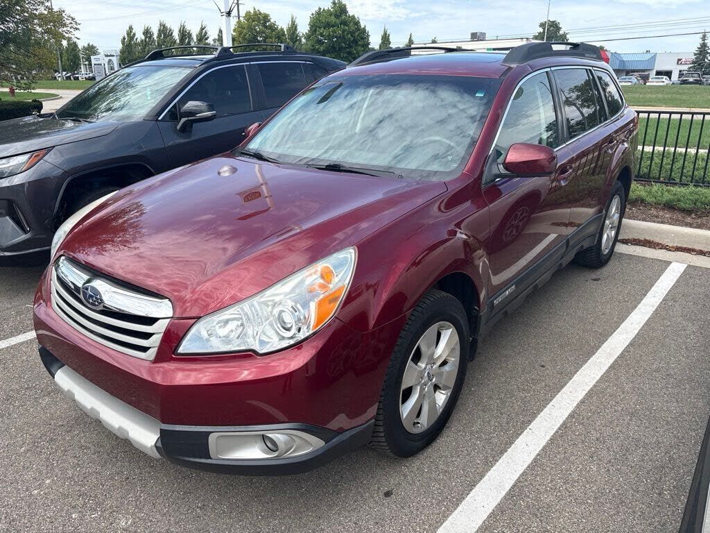 2012 SUBARU Outback