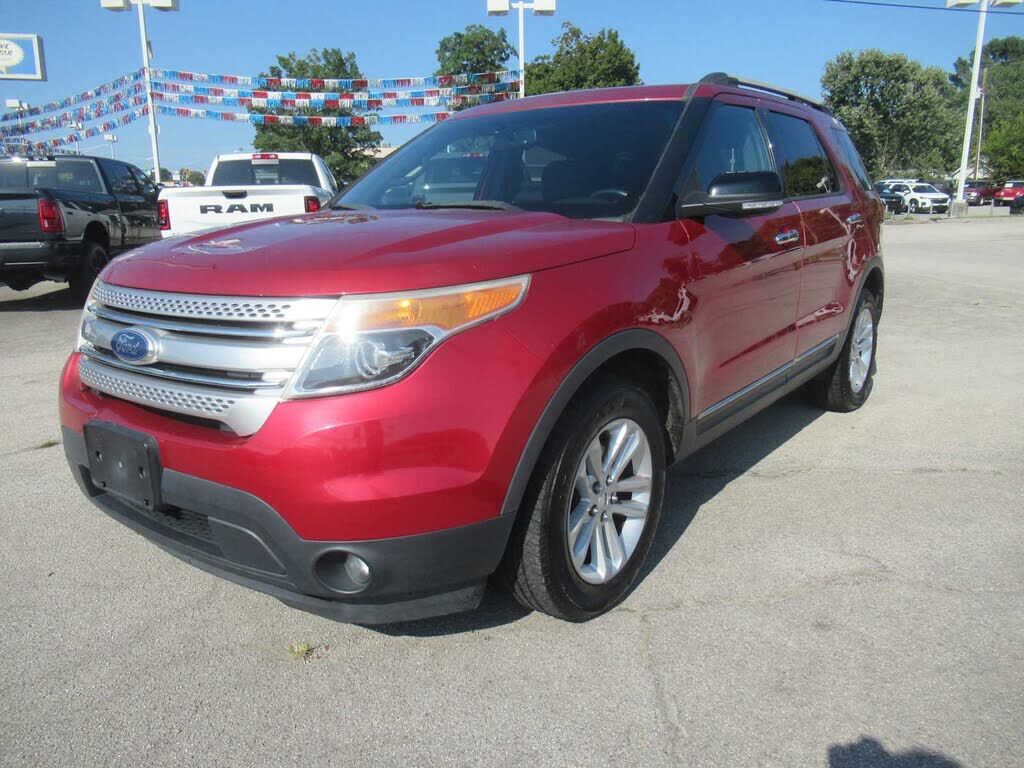 2011 FORD Explorer