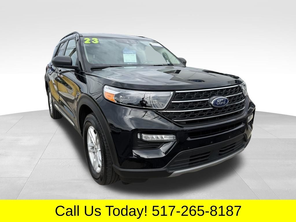 2023 FORD Explorer