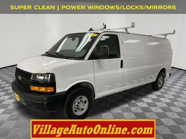 2021 CHEVROLET Express