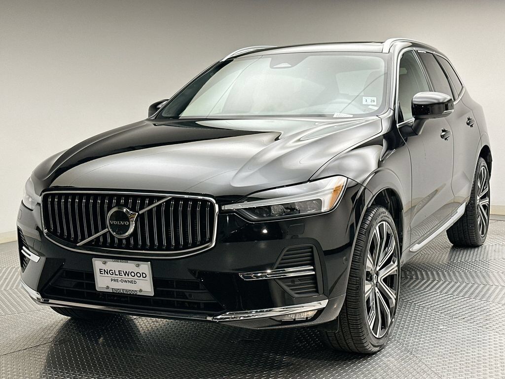 2023 VOLVO XC60
