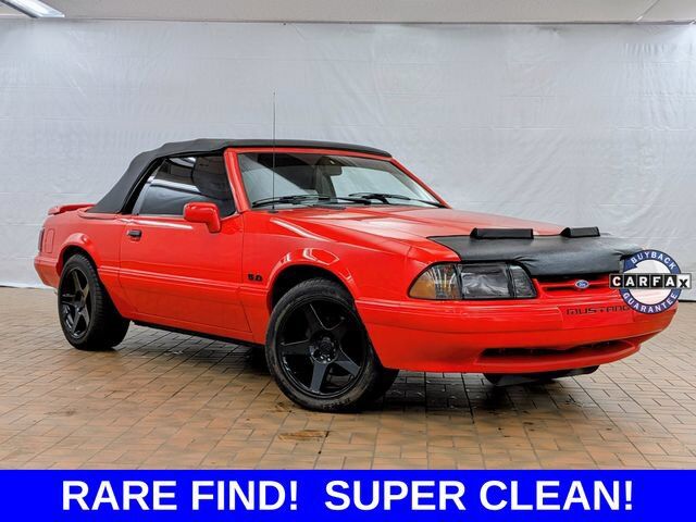 1992 FORD Mustang