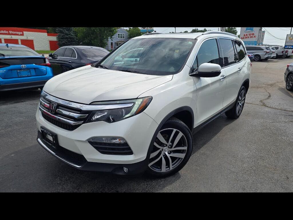 2017 HONDA Pilot