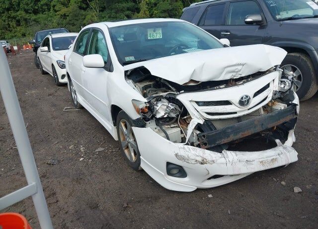 2011 TOYOTA Corolla