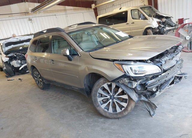 2016 SUBARU Outback