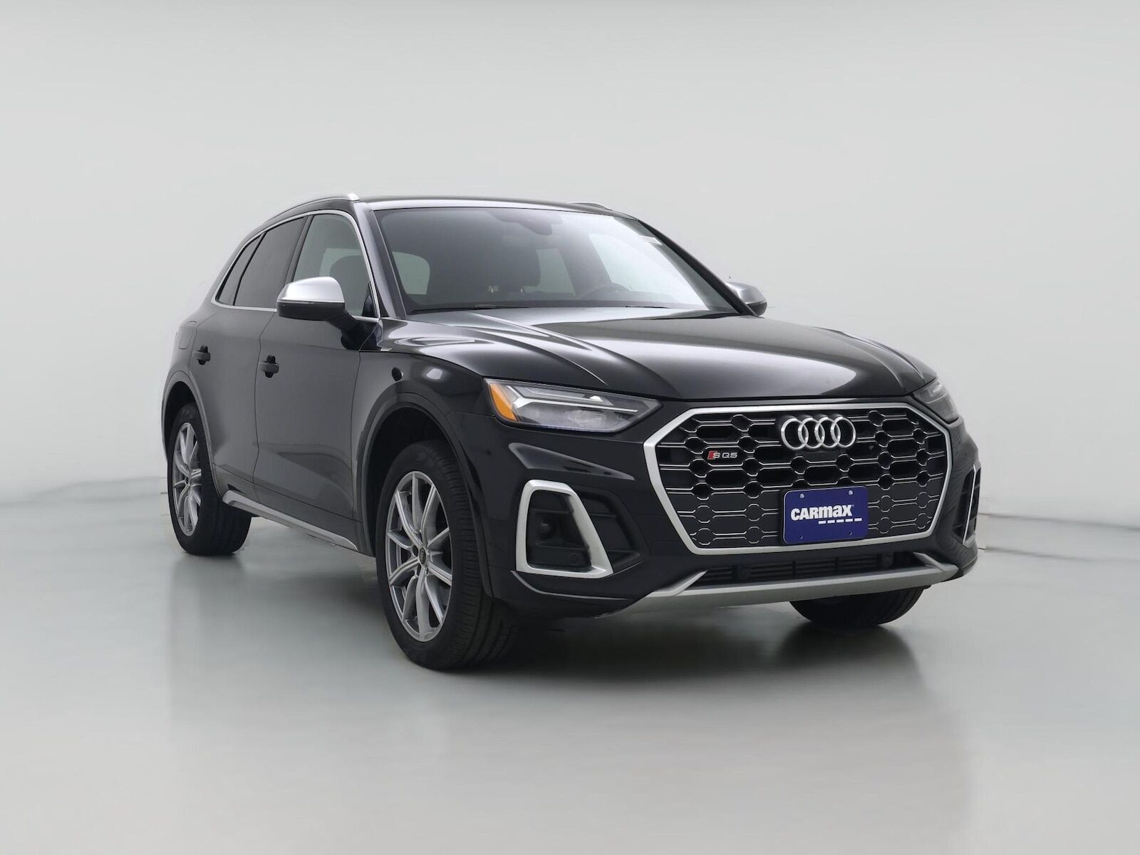 2022 AUDI SQ5