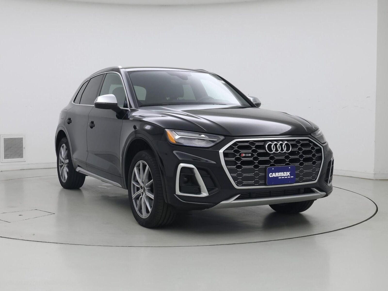 2022 Audi SQ5