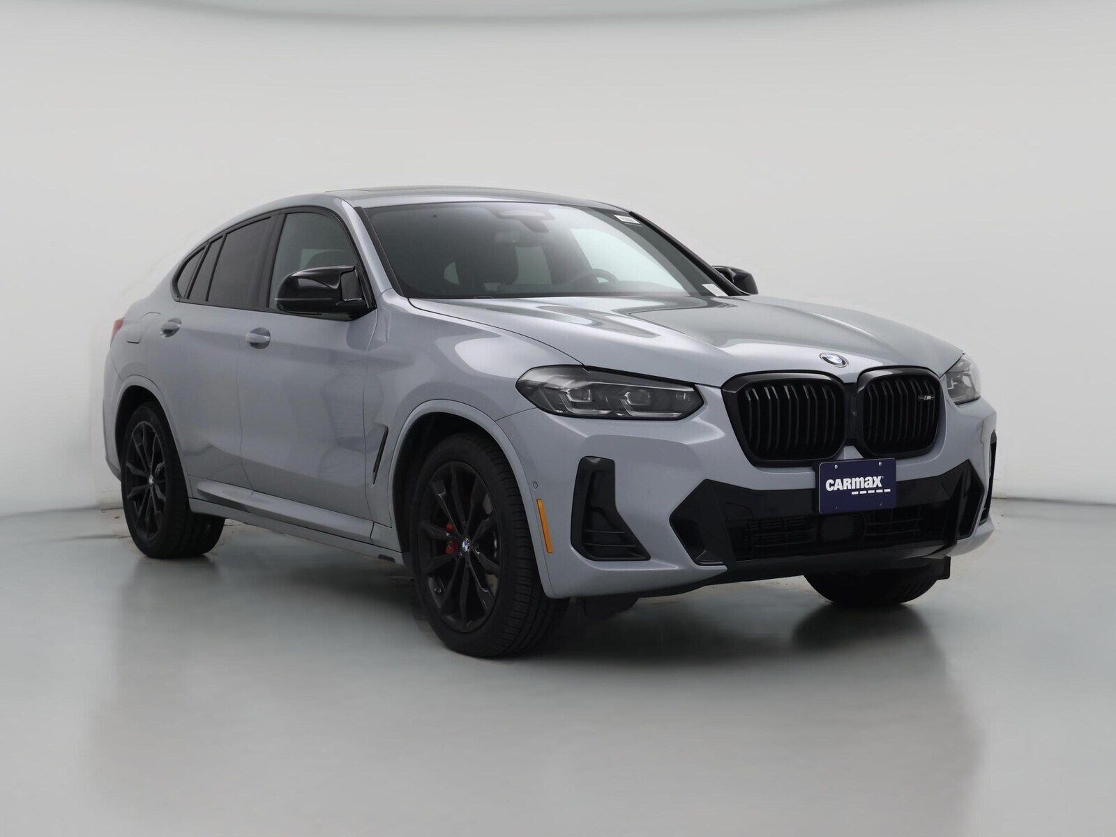 2023 BMW X4
