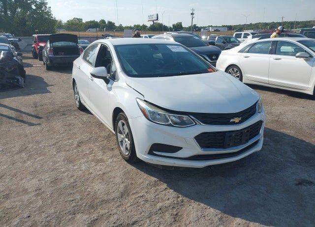 2018 CHEVROLET Cruze