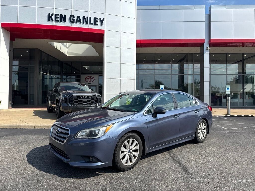 2017 SUBARU Legacy