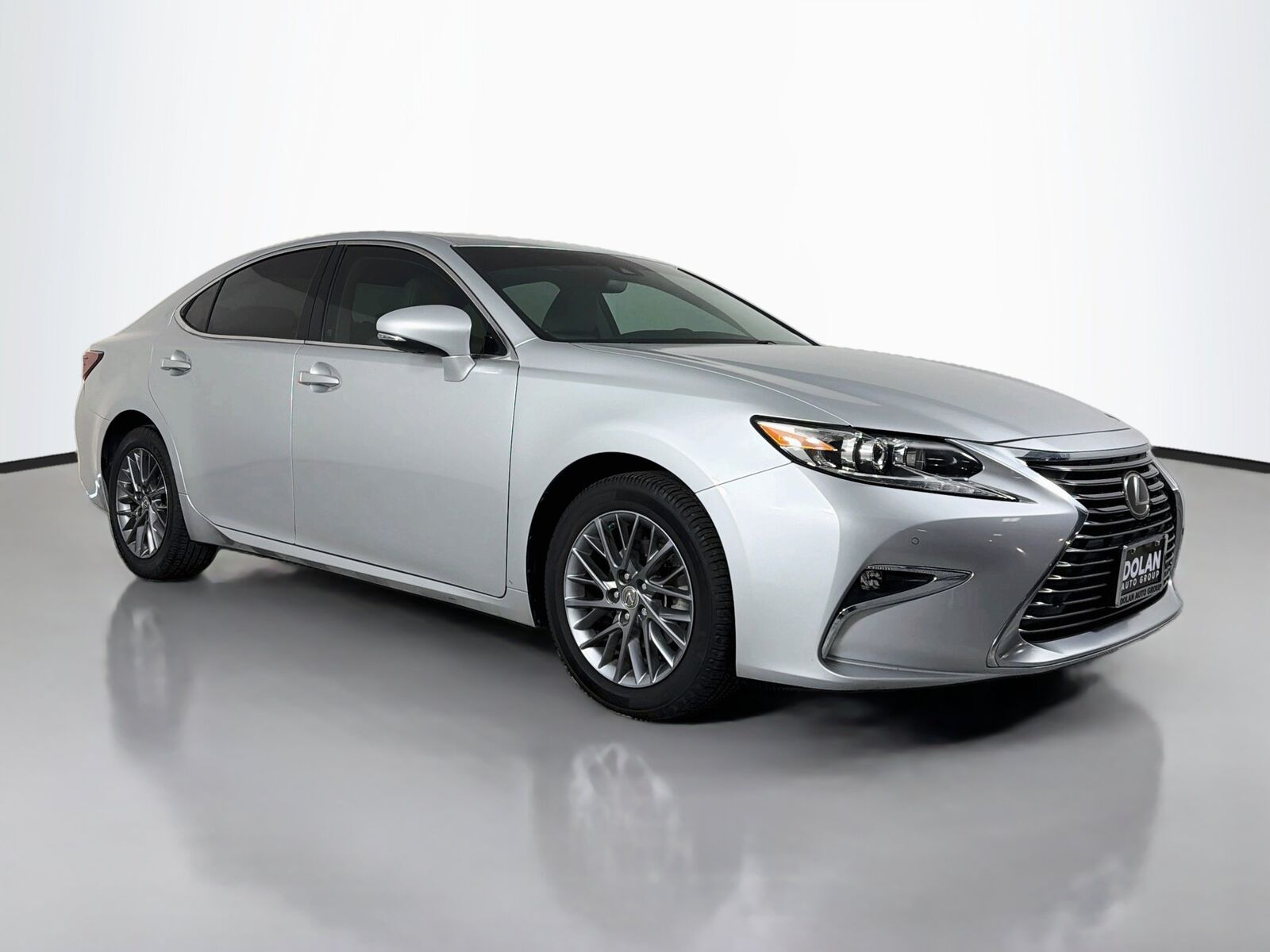 2018 LEXUS ES
