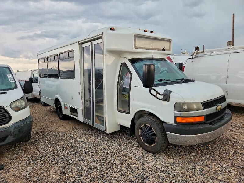 2013 CHEVROLET Express