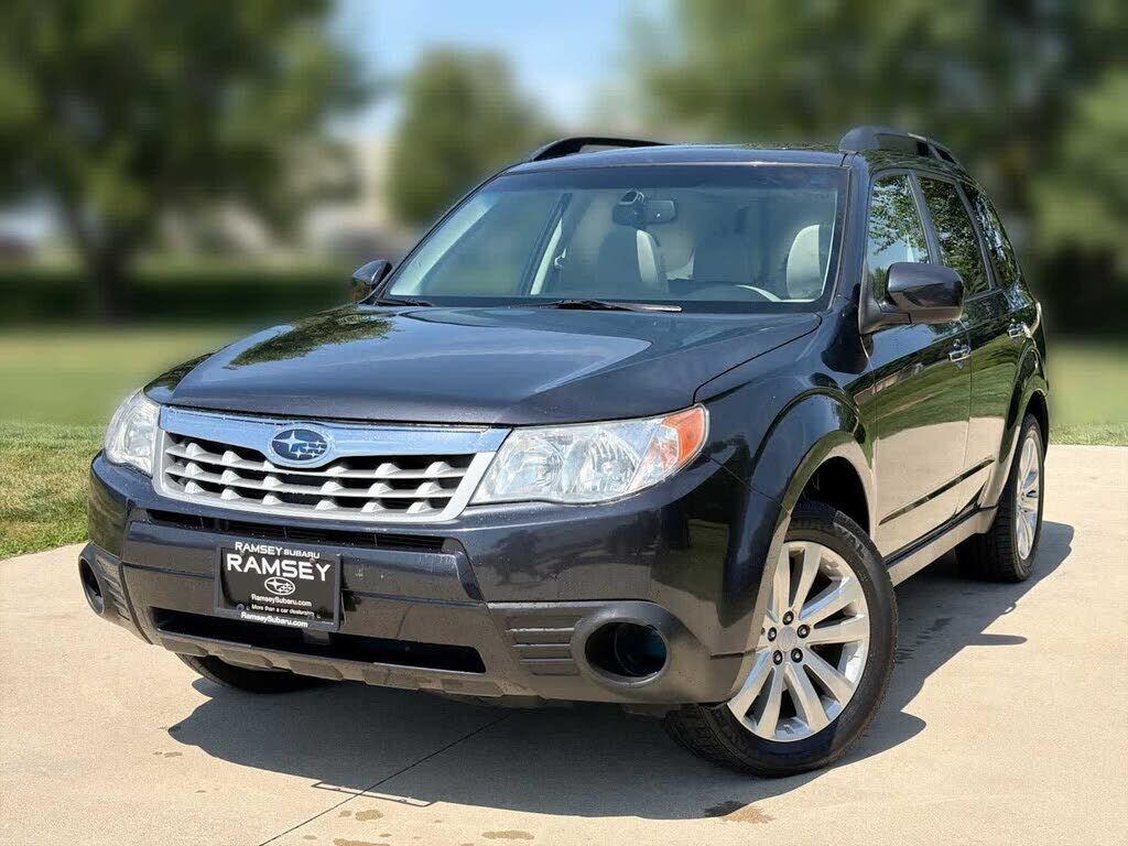 2013 SUBARU Forester