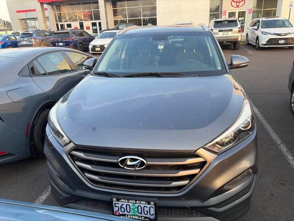 2016 HYUNDAI Tucson