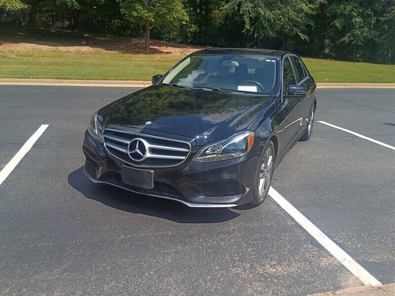 2016 MERCEDES-BENZ E-Class