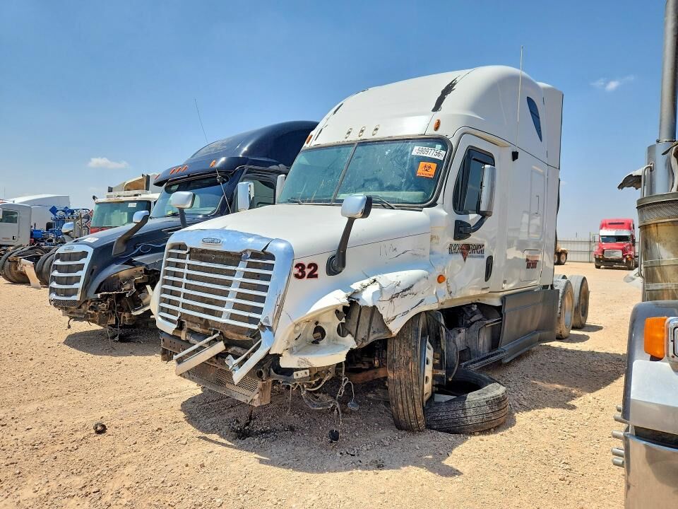 2012 FREIGHTLINER Cascadia