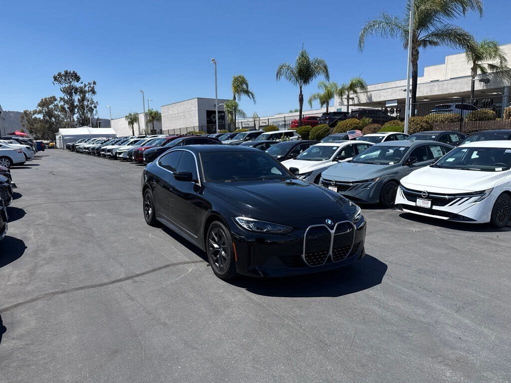 2022 BMW i4