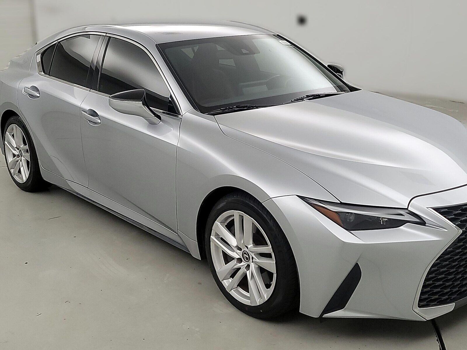 2022 LEXUS IS