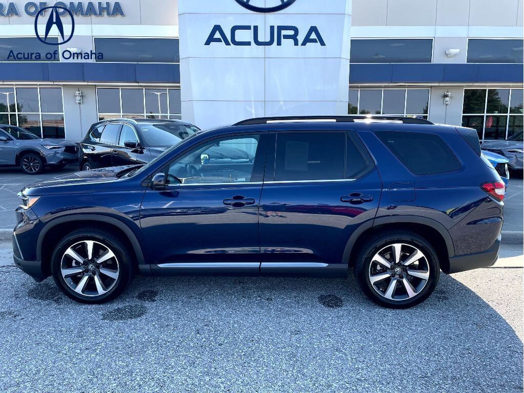 2023 HONDA Pilot