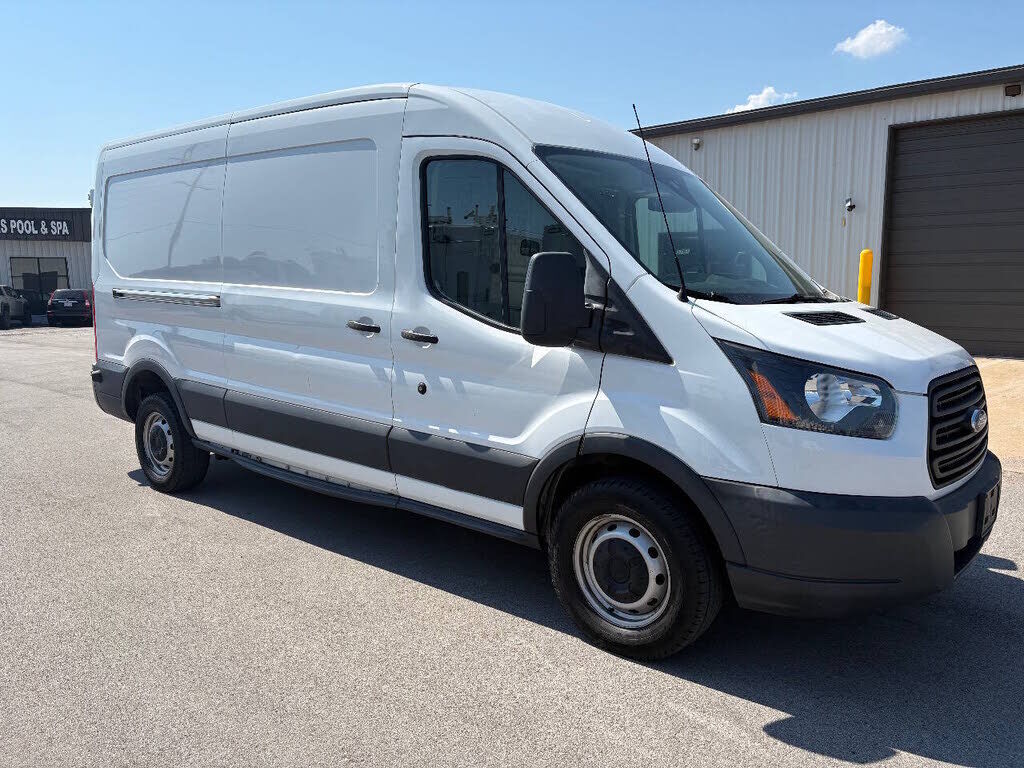 2018 FORD Transit