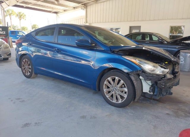 2015 HYUNDAI Elantra
