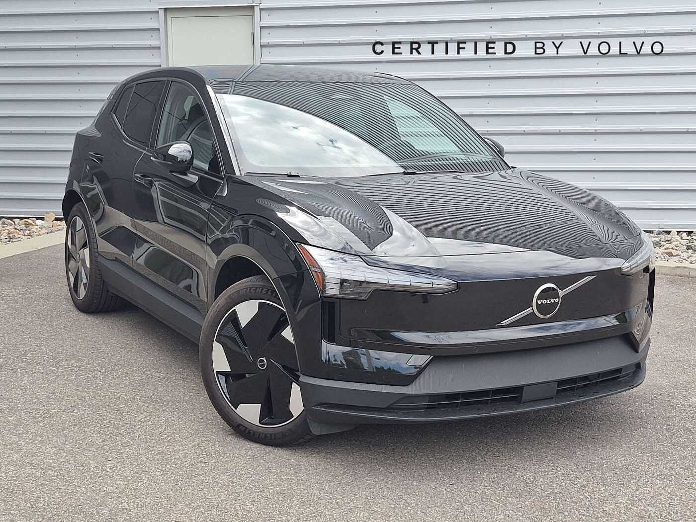 2025 VOLVO EX30