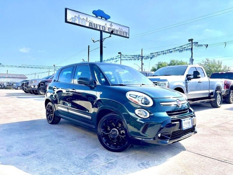 2015 FIAT 500L