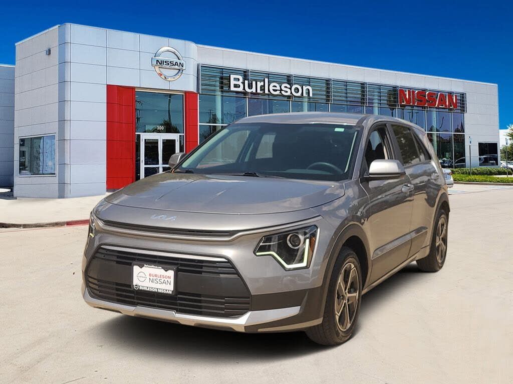 2025 KIA Niro